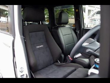 RECARO�i���J���V�[�g�j�@HONDA�@�E�F�C�N�Ƀ��J���@�G���S���hMV�@BK�@����