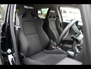 RECARO�i���J���V�[�g�j�@HONDA�@�t�B�b�g3�@GK3��RECARO�i���J���j�@SR-7F KK100�@BK�@�~2�r�@����