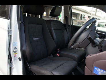 RECARO�i���J���V�[�g�j�@HONDA�@N-WGN��RECARO�i���J���j�@�G���S���hMV�@BK�@����