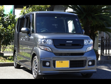 HONDA�@N-BOX�@�J�X�^����RECARO�i���J���j�V�[�g����