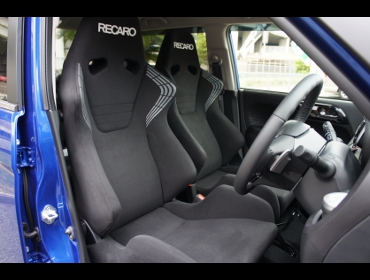 RECARO�i���J���V�[�g�j�@HONDA�@N-ONE�Ƀ��J���@SR-6 KK100S BK�@�~2�r�@����