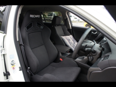 RECARO�i���J���V�[�g�j�@HONDA�@�A�R�[�h�c�A���[�@CW1��RECARO�i���J���j�@SR-7 KK100 BK�@����