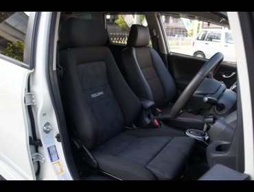 RECARO�i���J���V�[�g�j�@HONDA�@�t�B�b�g�V���g���@GP2�Ƀ��J���@�G���S���hMV�@BK�@����