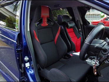 RECARO�i���J���V�[�g�j�@HONDA�@�X�g���[���@RN6�Ƀ��J���@SR-7�@Lassic RED/RED�@����