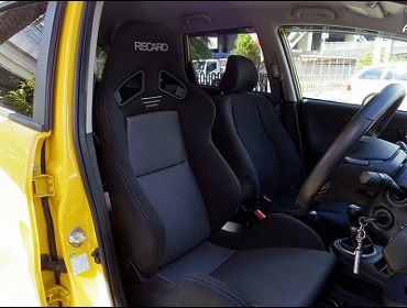 RECARO�i���J���V�[�g�j�@HONDA�@�t�B�b�g�@GE8�Ƀ��J���@SR-7�@GK100�@BK/SIL�@����