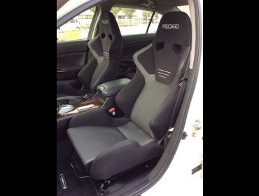 RECARO�i���J���V�[�g�j�@HONDA�@�C���X�p�C�A�@CP3�Ƀ��J���@SR-6 GK100H�V�[�g�q�[�^�[�t���@BK/SIL�@�~2�r�@����