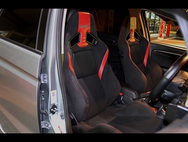 RECARO�i���J���V�[�g�j�@HONDA�@FIT�@GP5��RECARO�i���J���j�@SR-7 Lassic RED/RED�@�~2�r�@����