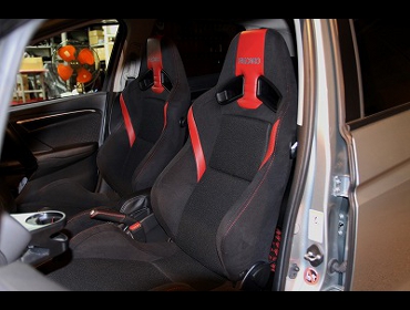 RECARO�i���J���V�[�g�j�@HONDA�@FIT�@GP5��RECARO�i���J���j�@SR-7 Lassic RED/RED�@�~2�r�@����