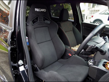 RECARO�i���J���V�[�g�j�@HONDA�@�t�B�b�g3�@GP5�Ƀ��J���@SR-7�@KK100�@BK�@����