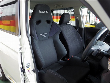 HONDA�@N-ONE�@JG2�@�Ɂ@RECARO�i���J���j�@SR-6�@GK100S�@BK/BK�@����