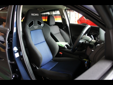 RECARO�i���J���V�[�g�j�@HONDA�@���F�[���@RU3�i2017�N�j�@�Ɂ@���J���@SR-7F�@GK100�@BK/BL�@�V�[�g�q�[�^�[�t���@����