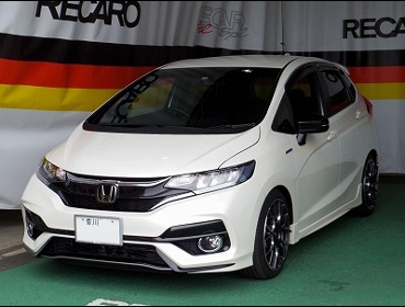 HONDA�@�t�B�b�g�@�n�C�u���b�h�@GP5�i2018�N�j�@�Ɂ@RECARO�i���J���j�@�G���S���hLD�@BK�@���@�G���S���hD�@BK�@����