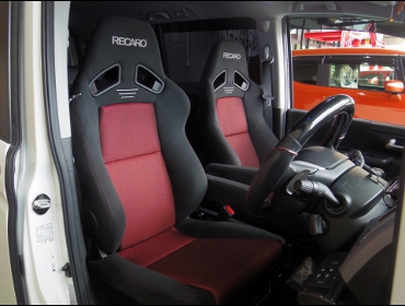 RECARO�i���J���V�[�g�j�@HONDA�@�X�e�b�v���S���@RK5�i2013�N�j�@�Ɂ@RECARO�i���J���j�@SR-7F�@GK100�@BK/RED�@�A�[�����X�g�t���@�~2�r�@����