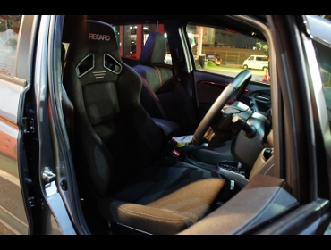 HONDA�@�t�B�b�gRS�i2018�N�j�@�Ɂ@RECARO�i���J���j�@SR-7F�@GK100�@BK/BK�@�V�[�g�q�[�^�[�t���@����