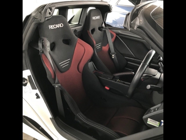 HONDA�@S660�@JW5�@�Ɂ@RECARO�i���J���j�@RS-G�@GK�@BK/RED�@���@SR-6�@GK100S�@BK/RED�@����
