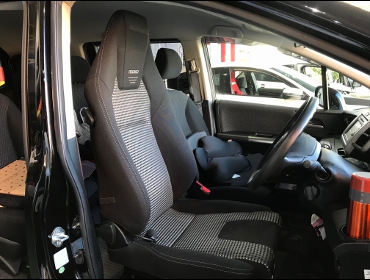 RECARO�i���J���V�[�g�j�@HONDA�@�t���[�h�@GB3�@�Ɂ@RECARO�i���J���j�@LX-F�@IN110�@BK�@����