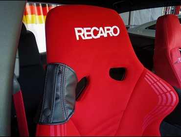 HONDA�@�V�r�b�N�@�^�C�vR�@FK8�i2018�N�j�@�Ɂ@RECARO�i���J���j�@RS-GS�@RED�@����