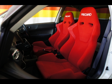HONDA�@��ivic�@EK3�iRi�j�i2000�N�j�@�Ɂ@RECARO�i���J���j�@SR-6�@KK100S�@RED�@�~���E�@����