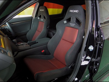 HONDA�@�V�r�b�N�@FK-7�i2018�N�j�@�Ɂ@RECARO�i���J���j�@SR-7�@GK100�@BK/RED�@�V�[�g�q�[�^�[�t���@���@SR-7F�@GK100�@BK/RED�@�V�[�g�q�[�^�[�t���@����