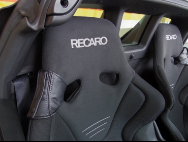 RECARO�i���J���V�[�g�j�@HONDA�@S660�@JW5�i2016�N�j�@�Ɂ@RECARO�i���J���j�@RS-G�@GK�@BK/BK�@�~���E�@����