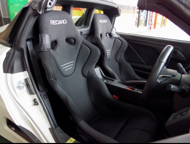 RECARO�i���J���V�[�g�j�@HONDA�@S660�@JW5�i2016�N�j�@�Ɂ@RECARO�i���J���j�@RS-G�@GK�@BK/BK�@�~���E�@����