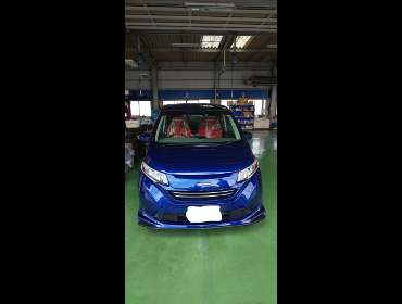 HONDA�@�t���[�h�@GB7�@�Ɂ@RECARO�i���J���j�@SR-7F�@KK100�@RED�@�A�[�����X�g�t���@����