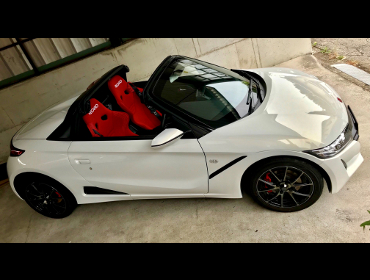 HONDA�@S660�@JW5�@�Ɂ@RECARO�i���J���j�@RS-GS�@RED�@�~���E�@����