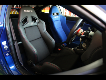 HONDA�@�C���e�O���@�c�b5�@�Ɂ@RECARO�i���J���j�@SR-7�@Lassic�@BK�@����
