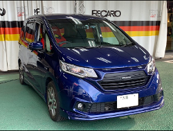 HONDA�@�t���[�h�{�@GB7�@�Ɂ@RECARO�i���J���j�@SR-7�@KK100�@����