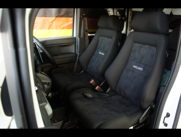 HONDA�@N-VAN�@�Ɂ@RECARO�i���J���j�@�G���S���hD�@BK�@�~���E�@����