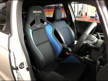 HONDA�@�t�B�b�g�@�n�C�u���b�h�@GP5�@�Ɂ@RECARO�i���J���j�@SR-7�@�A�h�o���X�G�f�B�V����2019�@�u���[�@����
