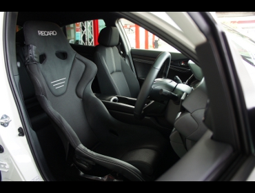 HONDA�@�V�r�b�N�n�b�`�o�b�N�@FK7�i2019�N�j�@�Ɂ@RECARO�i���J���j�@RS-G�@GK�@BK/BK�@�@����