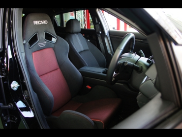 HONDA�@�V�r�b�N�@FK7�i2017�N�j�@�Ɂ@RECARO�i���J���j�@SR-7�@GK100�@BK/RED�@����
