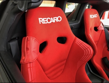 HONDA�@S660�@�Ɂ@RECARO�i���J���j�@RS-GS�@RED�@�~���E�@����