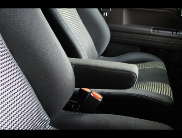 HONDA�@N-VAN�@JJ1�i2019�N�j�@�Ɂ@RECARO�i���J���j�@LX-F�@IN110�@BK�@�A�[�����X�g�t���@���@2016�^�C�v�@LX-F�@IN110�@BK�@����