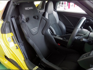 HONDA�@S660�@�Ɂ@RECARO�i���J���j�@RS-G�@GK�@BK/BK�@����