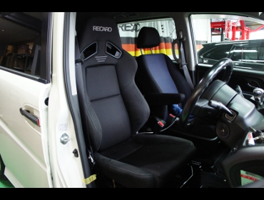 HONDA�@�X�e�b�v���S���@�X�p�[�O�@RG1�i2009�N�j�@�Ɂ@RECARO�i���J���@SR-7F�@GK�@����