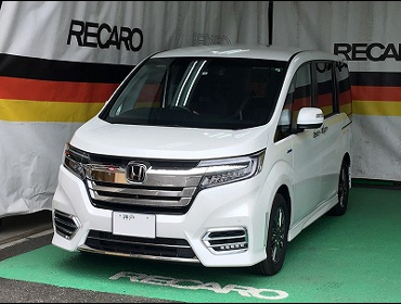 HONDA�@�X�e�b�v���S���@�X�p�[�_�n�C�u���b�h�@RP5�i2018�N�j�@�Ɂ@RECARO�i���J���j�@�X�|�[�c�X�^�[�@GK100H�@BK�@����
