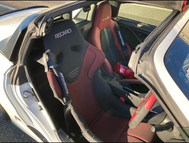 HONDA�@S660�i2020�N�j�@�Ɂ@RECARO�i���J���j�@RS-G�@GK�@BK/RED�@����