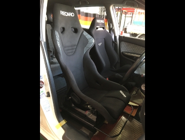 HONDA�@�X�g���[���@RN1�i2001�N�j�@�Ɂ@RECARO�i���J���j�@RS-GS�@BK�@����
