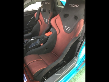 HONDA�@S660�@JW5�i2018�N�j�@�Ɂ@RECARO�i���J���j�@RS-G�@GK�@BK/RED�@�~���E�@����
