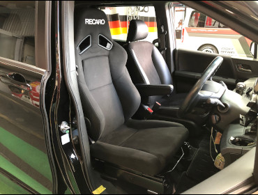 HONDA�@�t���[�h�X�p�C�N�@GP3�i2015�N�j�@�Ɂ@RECARO�i���J���j�@SR-7F�@KK100�@BK�@�A�[�����X�g�t���@����