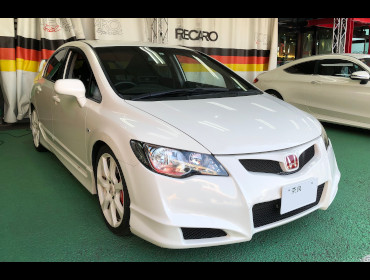 HONDA�@�V�r�b�N�@FD2(2010�N�j�@�Ɂ@RECARO�i���J���j�@RS-GE�@����
