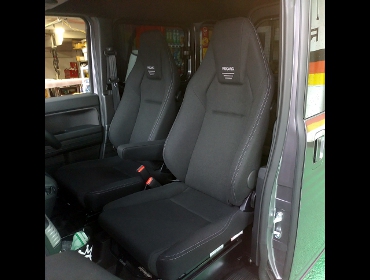 HONDA�@N-VAN�@JJ1�i2022�N�j�@�Ɂ@RECARO�i���J���j�@LX-F�@TRNN BK�@�~���E�@����