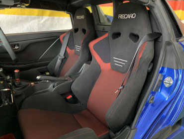 HONDA�@S660�i�����V�[�g�q�[�^�[�t���ԁj�@�Ɂ@RECARO�i���J���j�@SR-6�@GK100S�@BK/RED�@�V�[�g�q�[�^�[�t���@����