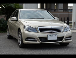 �����Z�f�X�x���c�@C�N���X�@W204