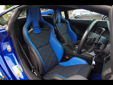 ���J���@�X�|�[�c�X�^�[�@���~�e�b�h�G�f�B�V�����@�u���[