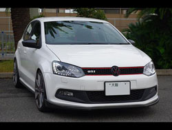 VW�i�t�H���N�X���[�Q���j�@�|����RECARO�i���J���j�V�[�g����