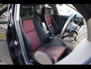 RECARO�i���J���V�[�g�j�@Audi�i�A�E�f�B�j�@A3�X�|�[�c�o�b�N�@1.4T�@DBA-8PCAX��RECARO�i���J���j�@SR-7 SK100 RED�@���@LX-VS SK100 RED�@����