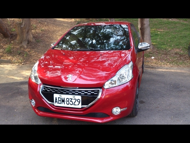 �v�W���[�ipeugeot�j�@208GTI��RECARO�i���J���j�V�[�g����